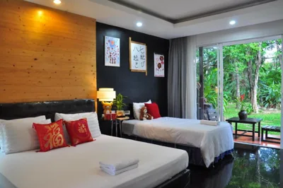 Habitación Triple con vistas — Eat n Sleep